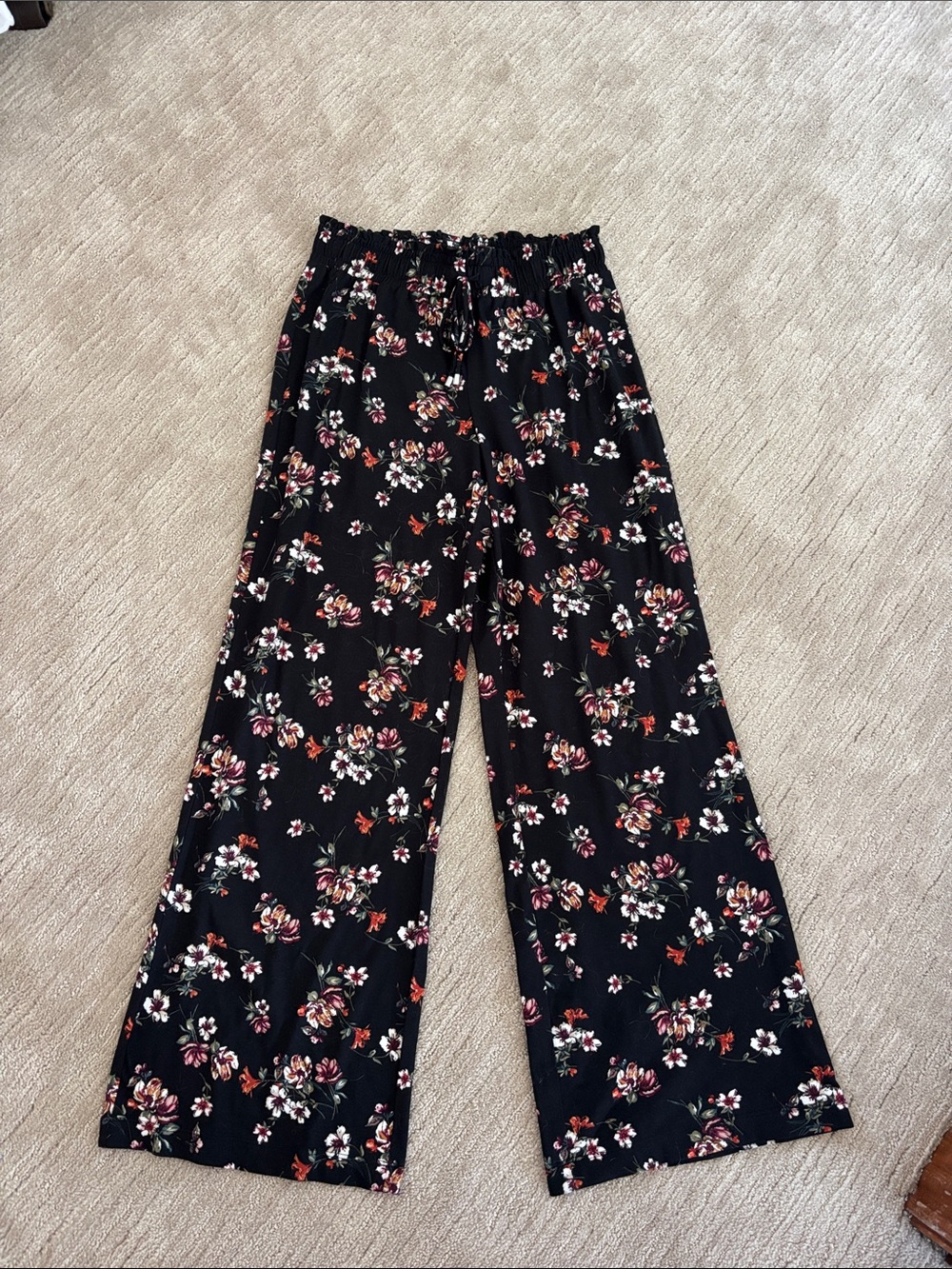 Dressbarn Black Floral Wide-Leg Lounge Pants